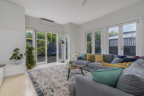 Luxe In Elwood - Darwin Tourism 0