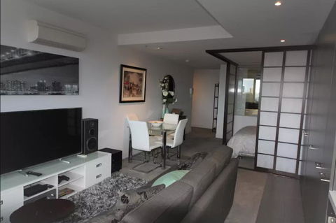 Luxurious With Great Views - Darwin Tourism 0
