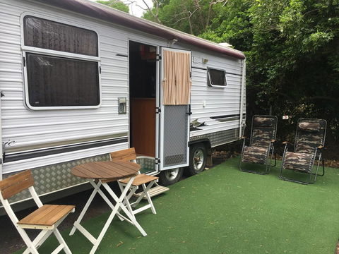 Luxury Caravan - Darwin Tourism 3