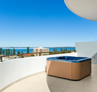 Luxury Ocean Penthouse - Darwin Tourism