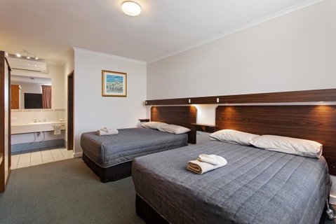 Maffra Motor Inn - Darwin Tourism 3