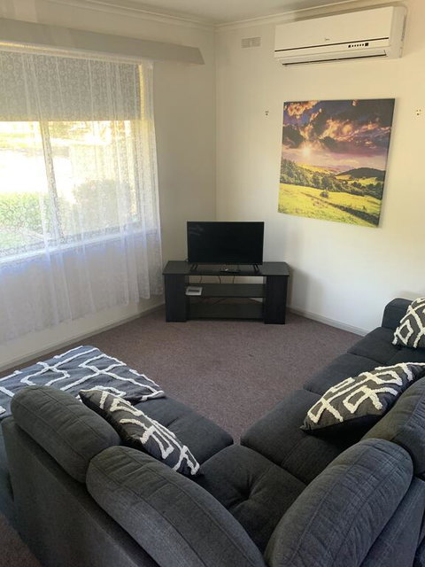 Maffra Short Stay-Thomson House - Darwin Tourism 3