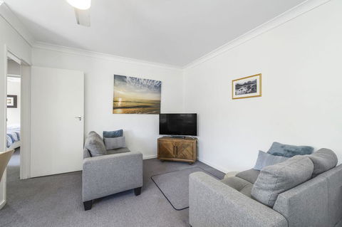 Maliblue, 5/1 Main Street, Crescent Head - Darwin Tourism 0