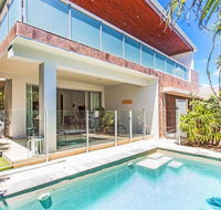 Malibu Beach House  Corporate Boardies - Darwin Tourism