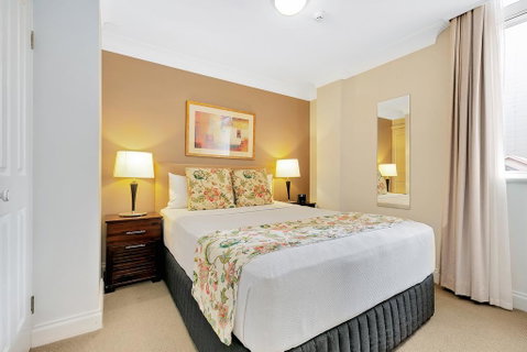 Manor Apartment Hotel - Darwin Tourism 1
