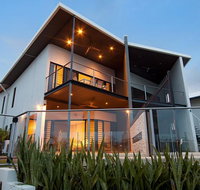 Marina Views Townhouse - Darwin Tourism