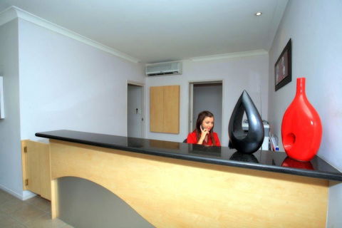 Mayfair Motel - Darwin Tourism 1