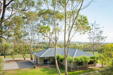McLaren Vale Getaways - Darwin Tourism 2