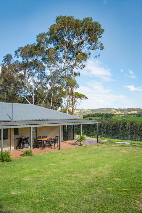 McLaren Vale Getaways - Darwin Tourism 3
