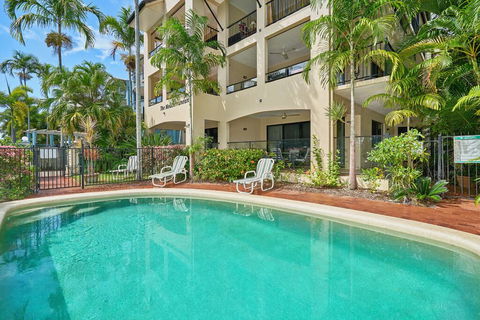 Mediterranean Beachfront Apartments - Darwin Tourism 0