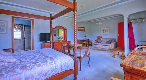 Melville House Bed And Breakfast - Darwin Tourism 2