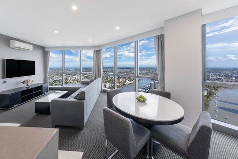 Meriton Suites Adelaide Street - Darwin Tourism 0