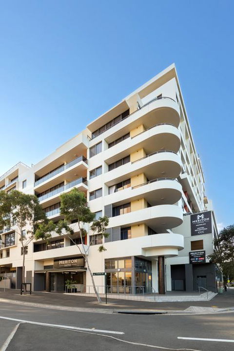 Meriton Suites Waterloo - Darwin Tourism 3
