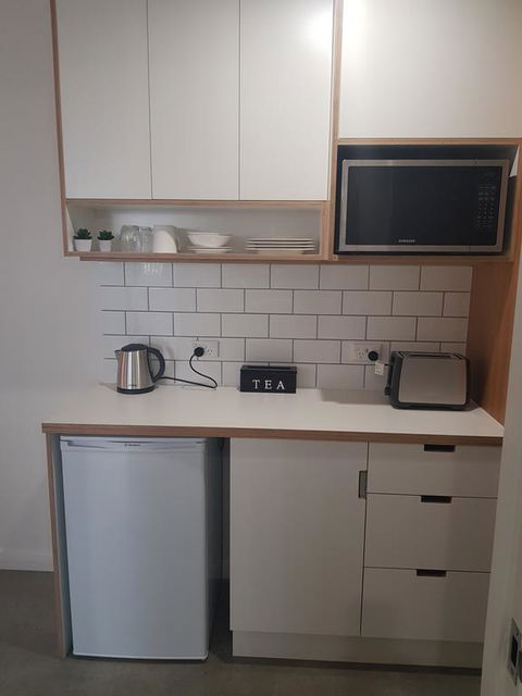Modern, Private And Close To Town. - Darwin Tourism 1