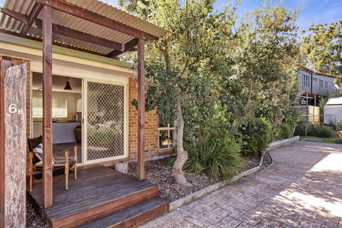 Mollymook Coastal Villa - Darwin Tourism 1