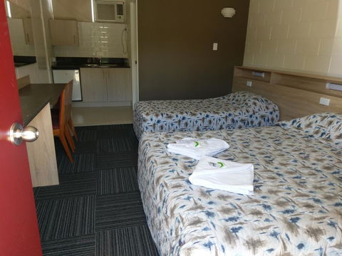 Motel Monaco - Darwin Tourism 2