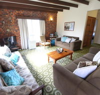 Muller's Cottage at Hat Head Pet Friendly - Darwin Tourism