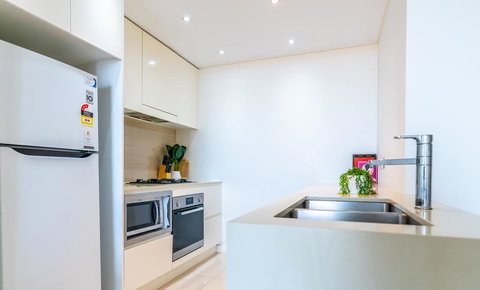 MWP25-Comfy 2 Bedroom Apt In Wentworth Point - Darwin Tourism 2