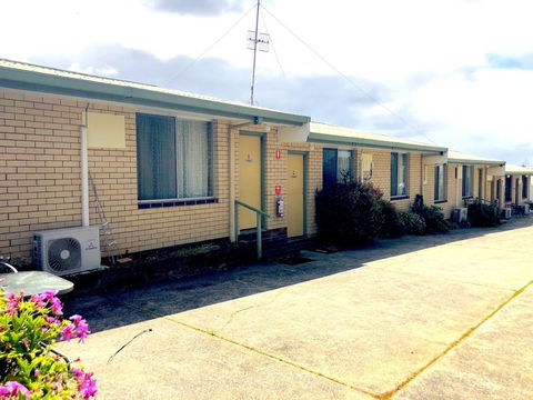 Augusta Escape Holiday Units - Darwin Tourism 0