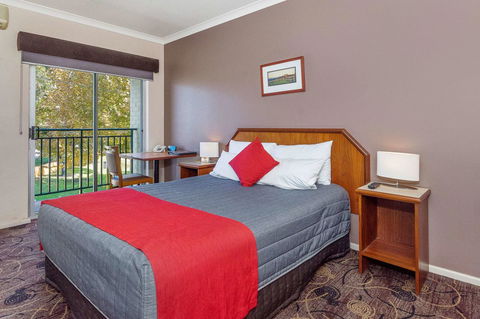 Quality Hotel Bayswater - Darwin Tourism 6