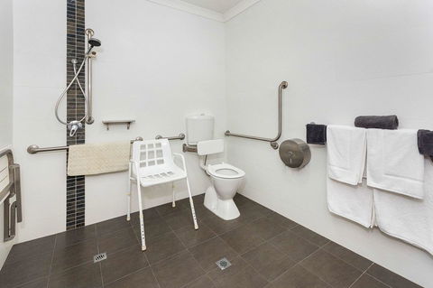 Quality Hotel Bayswater - Darwin Tourism 8