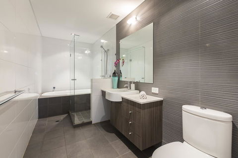Gallery Serviced Apartments - Darwin Tourism 16