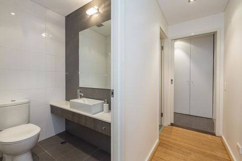 Gallery Serviced Apartments - Darwin Tourism 15