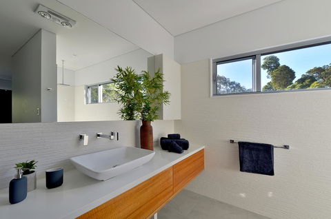Sandpiper Retreat - Darwin Tourism 19