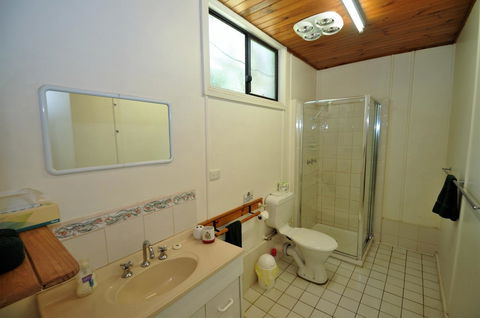 Treenbrook Cottages - Darwin Tourism 16