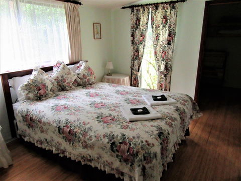 Treenbrook Cottages - Darwin Tourism 18