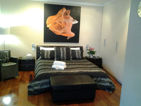 New York On King - Darwin Tourism 23