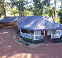 Quiet Escapes Cottages - Darwin Tourism