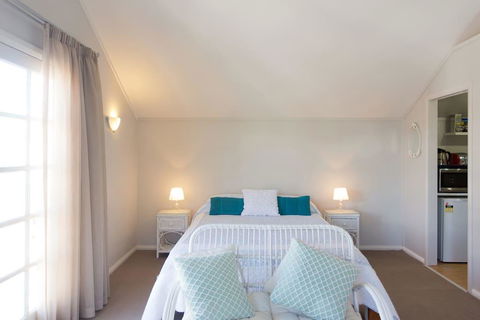 Fremantle Local Beach Studio - Darwin Tourism 14