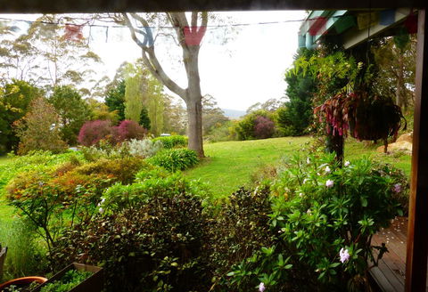 Innisfree Mountain Retreat - Darwin Tourism 8