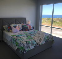 Beach House at SeaScapes.. - Darwin Tourism