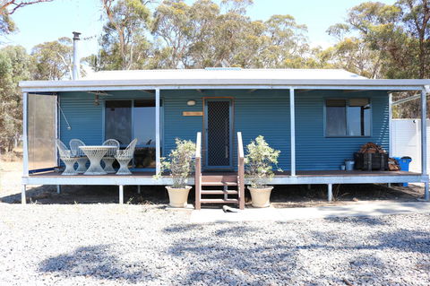 Kendenup Cottages And Lodge - Darwin Tourism 25