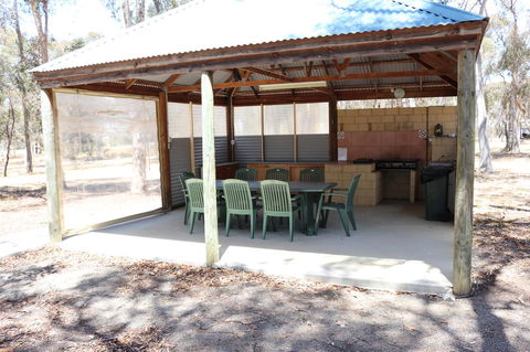 Kendenup Cottages And Lodge - Darwin Tourism 31