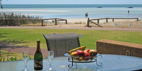 Beach House Dunsborough - Darwin Tourism 2