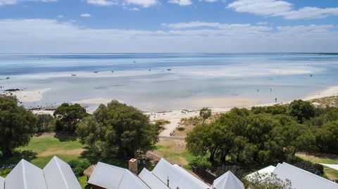 Beach House Dunsborough - Darwin Tourism 8