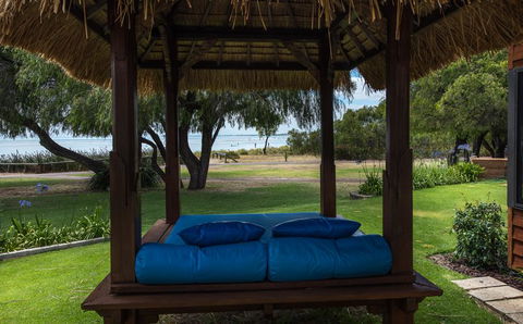 Beach House Dunsborough - Darwin Tourism 15
