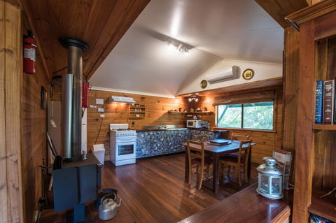 Cape Howe Cottages - Darwin Tourism 23