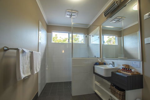 Cape Howe Cottages - Darwin Tourism 37