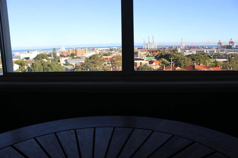 Studio 305 - Darwin Tourism 4