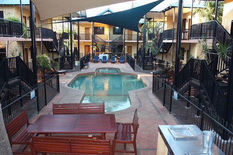 Apartments At Blue Seas Resort - Darwin Tourism 10