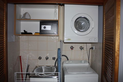 Apartments At Blue Seas Resort - Darwin Tourism 9