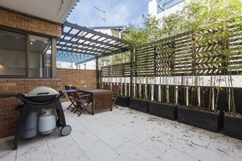 Cottesloe Sea Salt Abode - Executive Escapes - Darwin Tourism 14