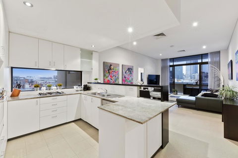 The Executive Penthouse - Darwin Tourism 3