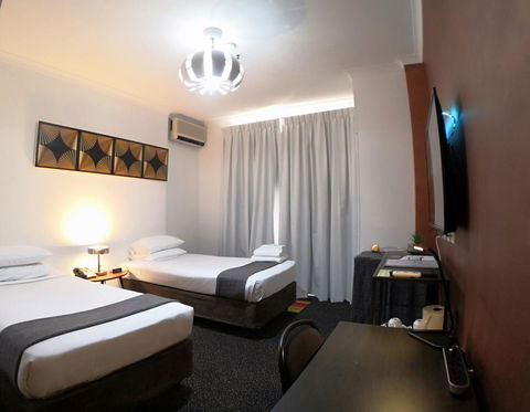 Criterion Hotel Perth - Darwin Tourism 16