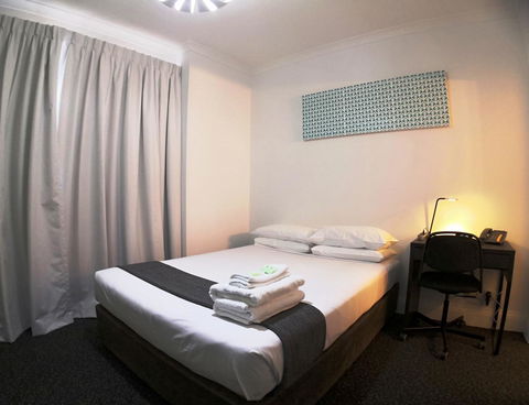 Criterion Hotel Perth - Darwin Tourism 4