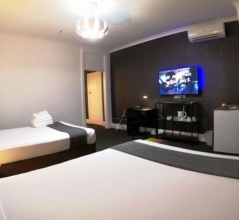 Criterion Hotel Perth - Darwin Tourism 25